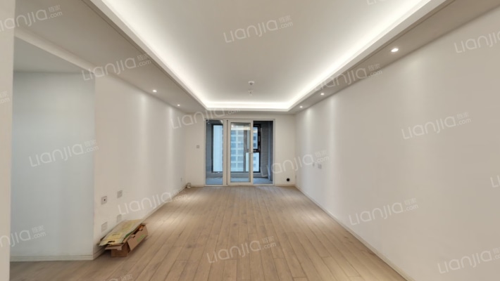 新城悦隽公园里二手房实景图