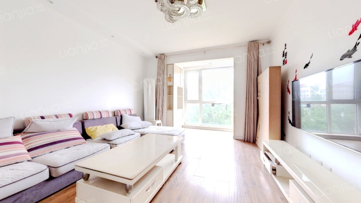 蓝水假期二手房实景图