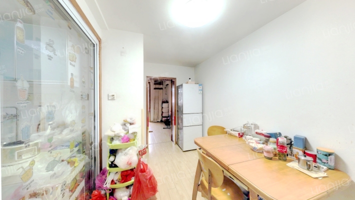 水晶苑小区二手房实景图