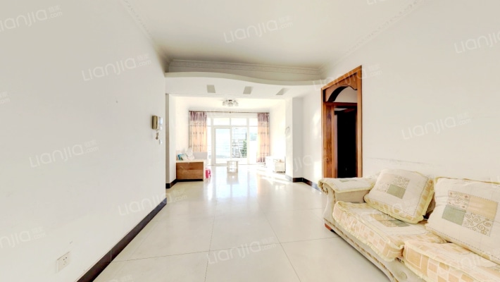 恒鹏花园东区二手房实景图