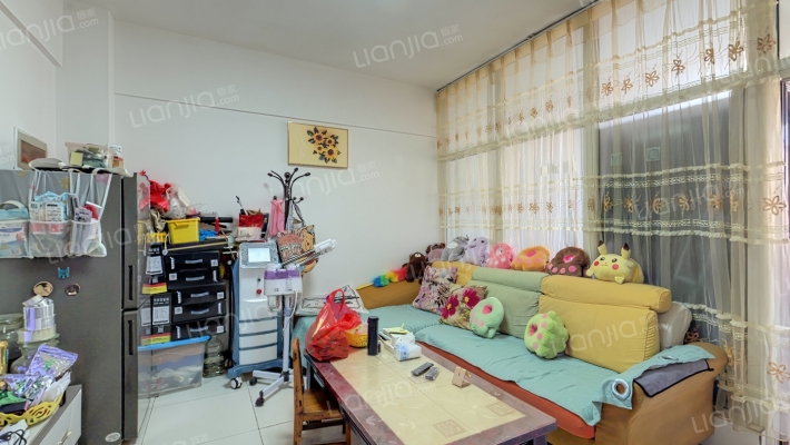 铂领地二手房实景图