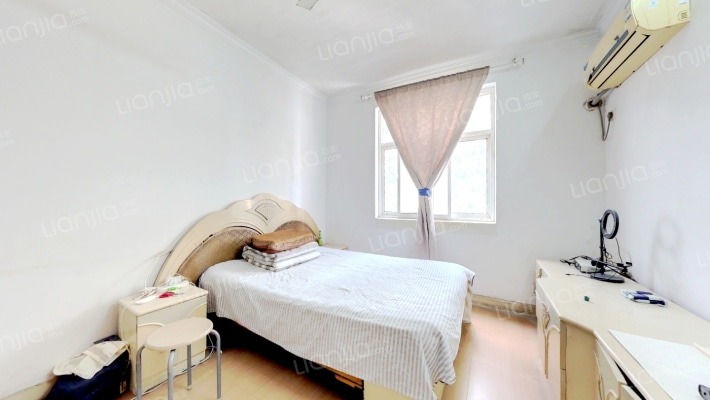 后宰门东村84号二手房实景图