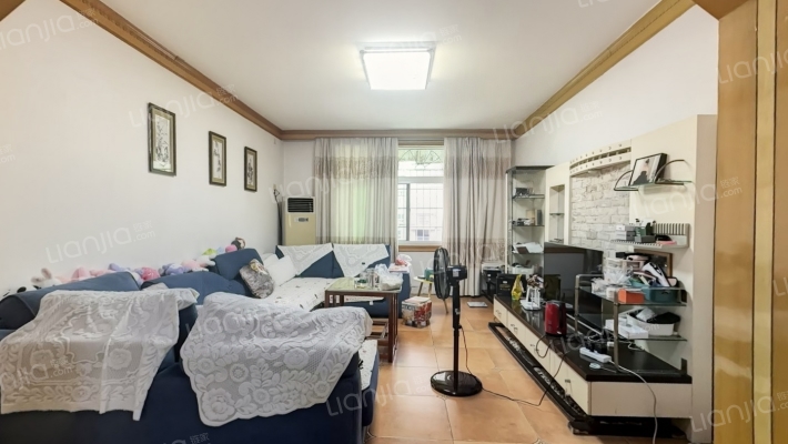 市农业局宿舍二手房实景图