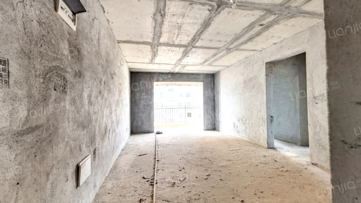 田园牧歌二手房实景图