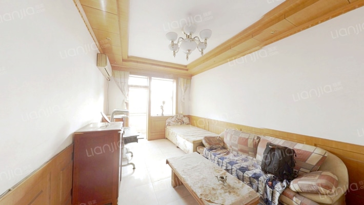 蓝天纺织宿舍二手房实景图