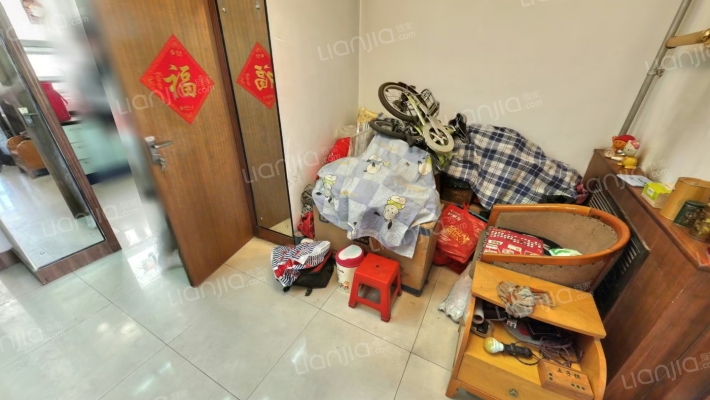 新生里小区二手房实景图