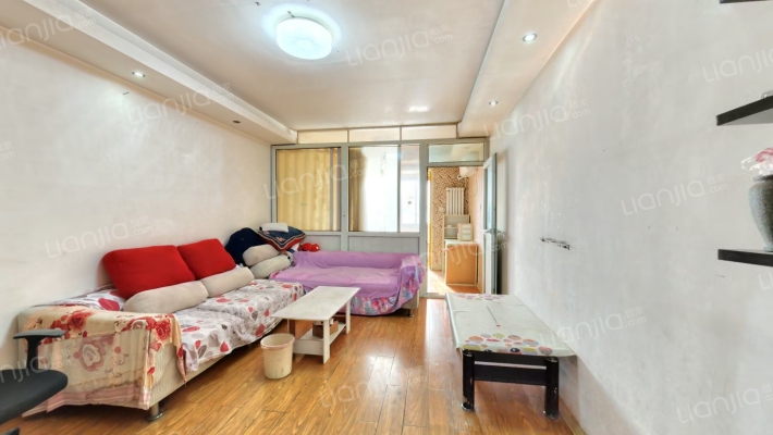 六里桥10号院二手房实景图