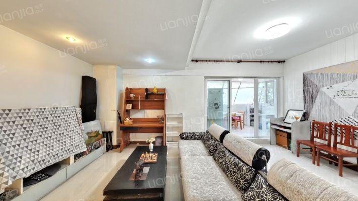 中房蓝水湾二手房实景图