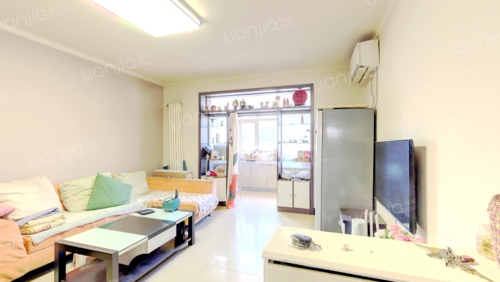 兴龙苑二手房实景图