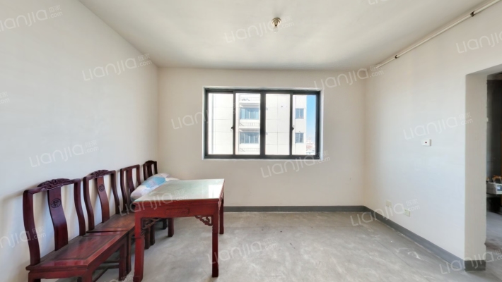 龙江花园二手房实景图