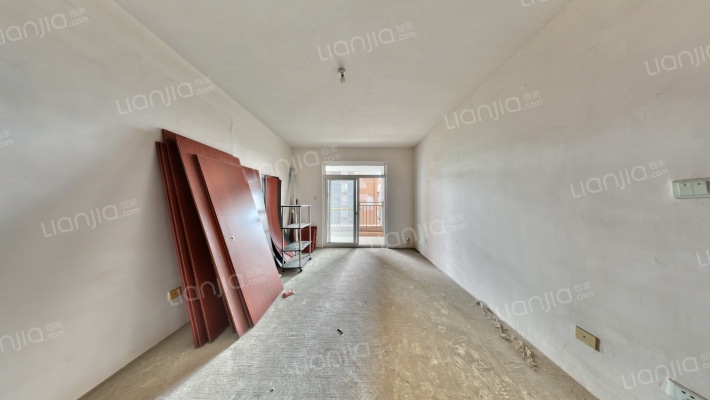 胜天人居二手房实景图