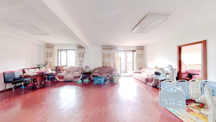 橡树湾二手房实景图