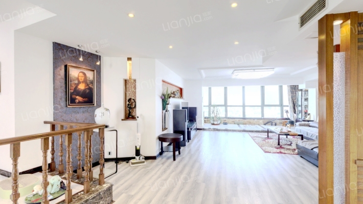 太阳现代居二手房实景图