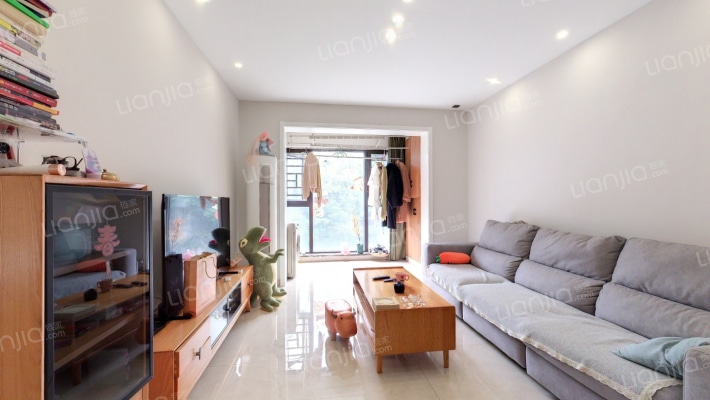 京武浪琴山二期二手房实景图