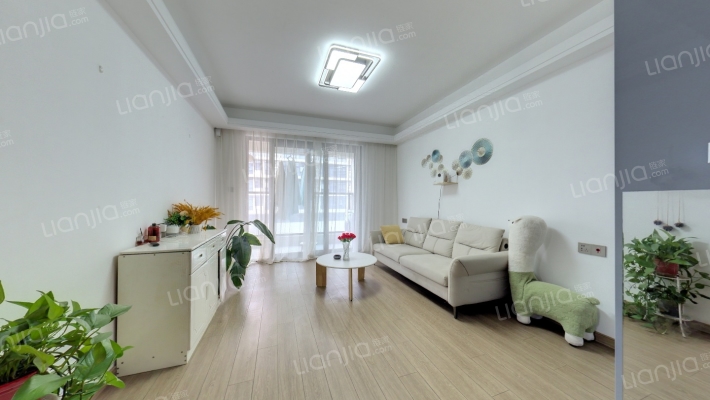 阅湖山二手房实景图