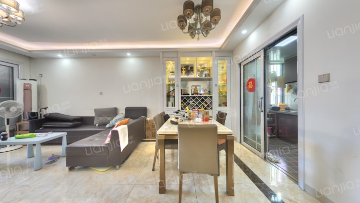 志健时代广场二手房实景图