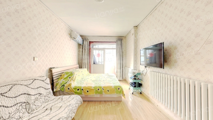 莲湖里二手房实景图