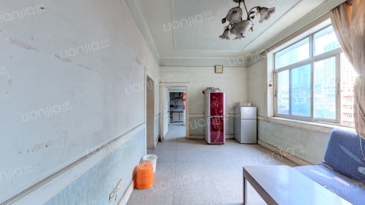 红光中学二手房实景图