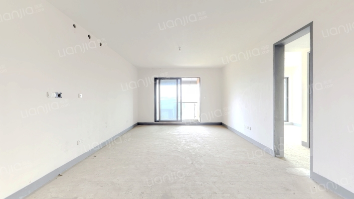 芸台漫汀二手房实景图