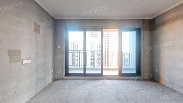 平顶山碧桂园城市之光二手房实景图