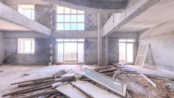 南亚四季春城二手房实景图