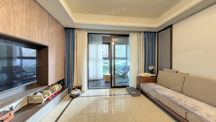 云樾河山二手房实景图