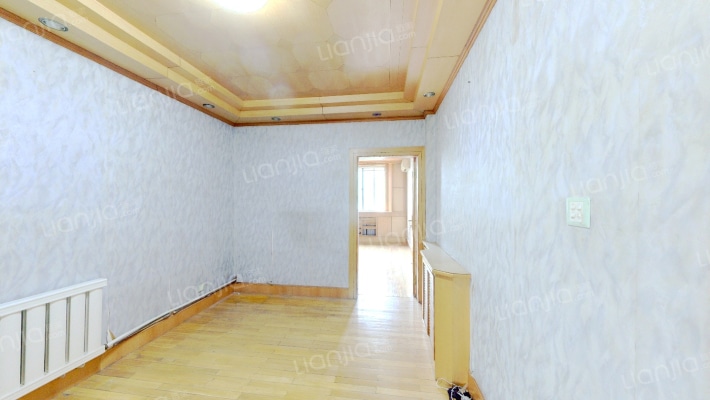 星海造船楼二手房实景图