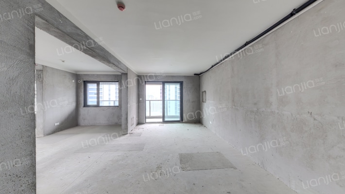 锦潮湾花苑二手房实景图