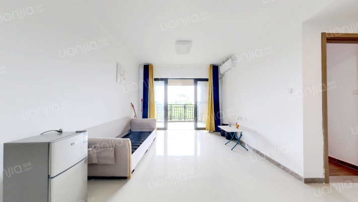 富力湾四期二手房实景图