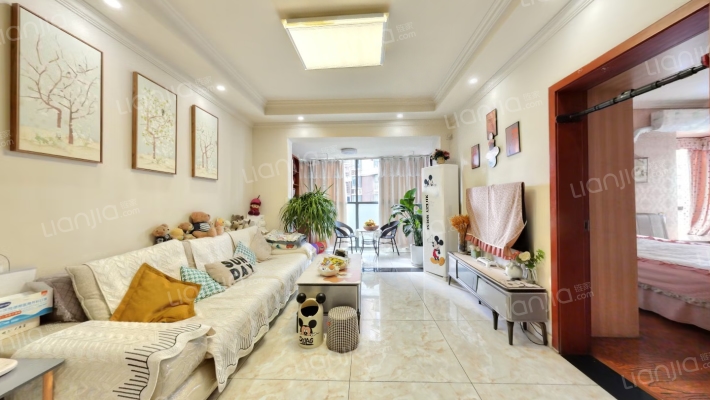 千禧河畔B区二手房实景图