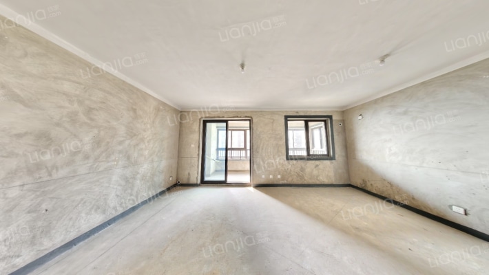 中梁力高云湖印二手房实景图