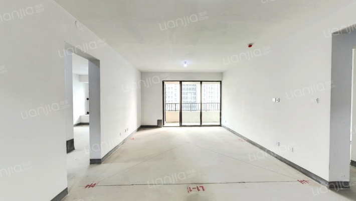 绿地新里城三区二手房实景图