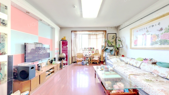 历城职业中专教工住宅楼二手房实景图