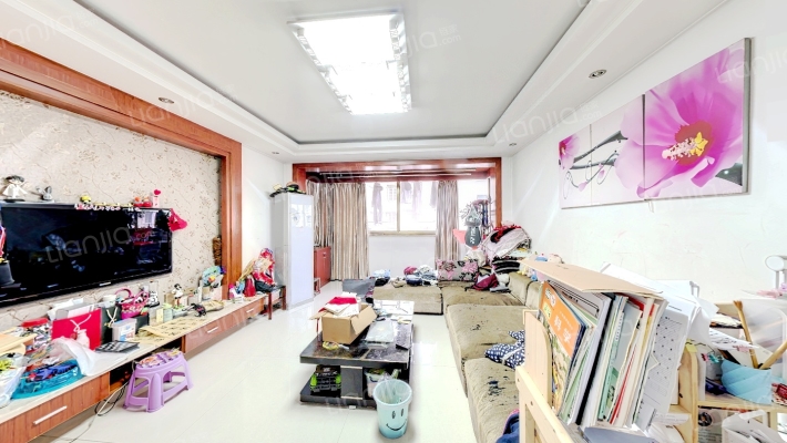 香莲公寓东区二手房实景图