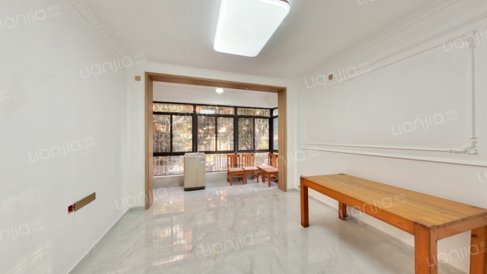 凤凰山公寓二手房实景图