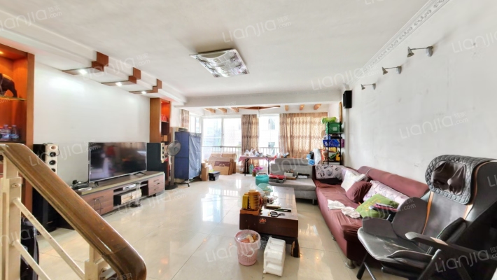 天然居二手房实景图