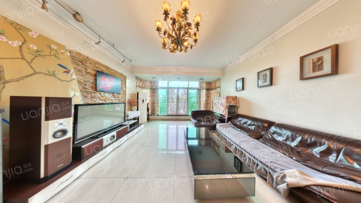 天鹅星座二手房实景图