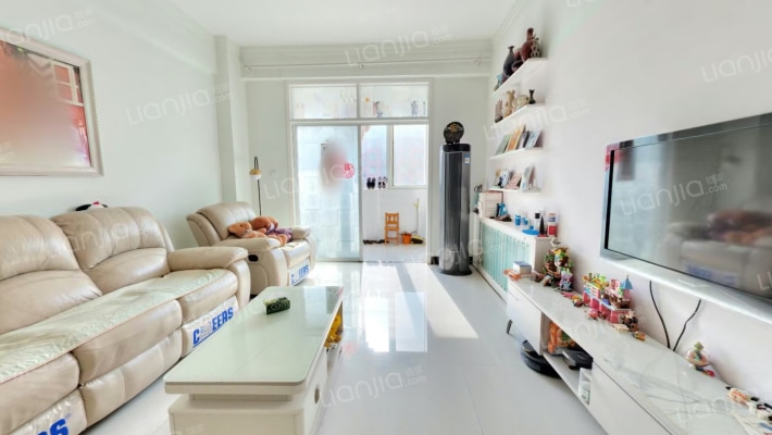 新兴市场二手房实景图