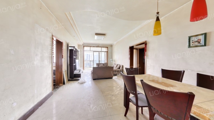 东方雅园二手房实景图