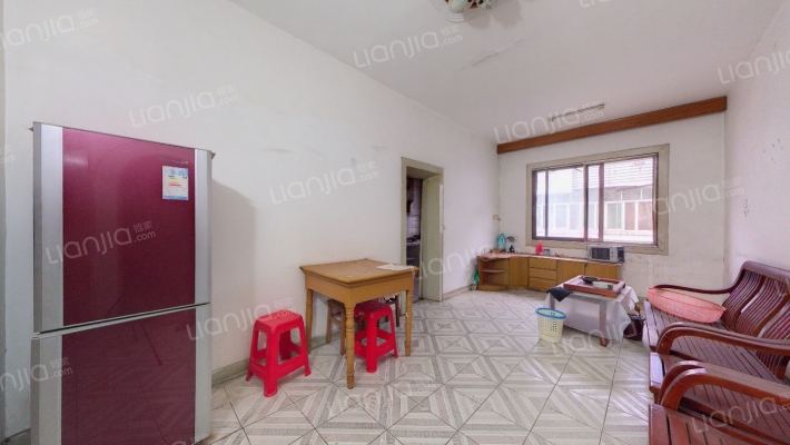 金塔东街二手房实景图