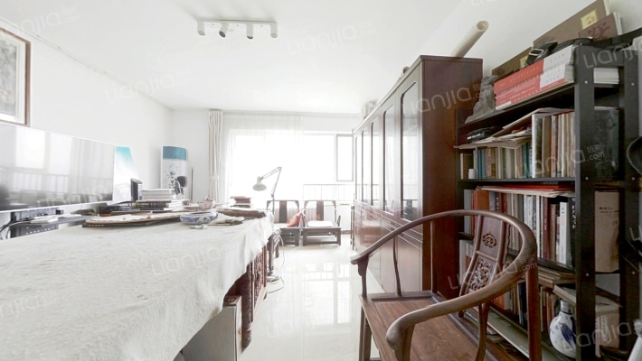 荣宝御园二手房实景图