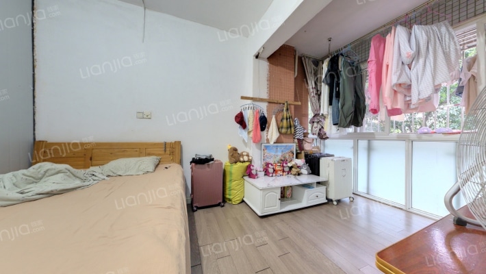 弘康馨居二手房实景图