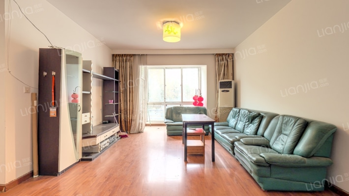 南湖山庄一期梅荷苑二手房实景图