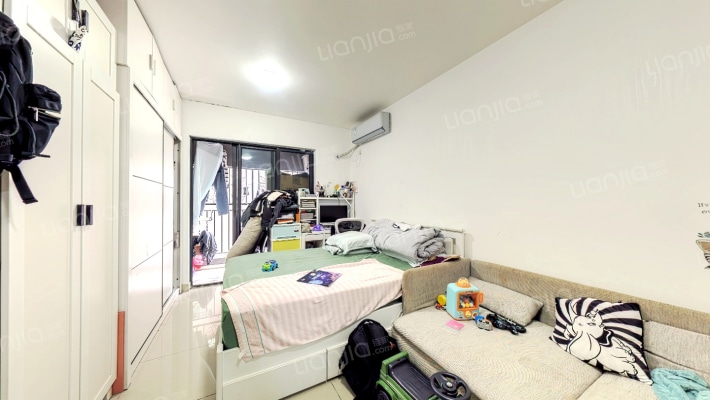 万科公园里一期二手房实景图