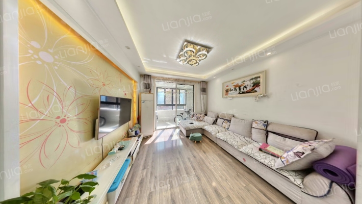 旭日爱上城第六区二手房实景图