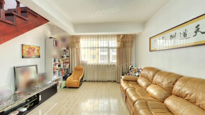 吉林医药学院教职工住宅楼二手房实景图