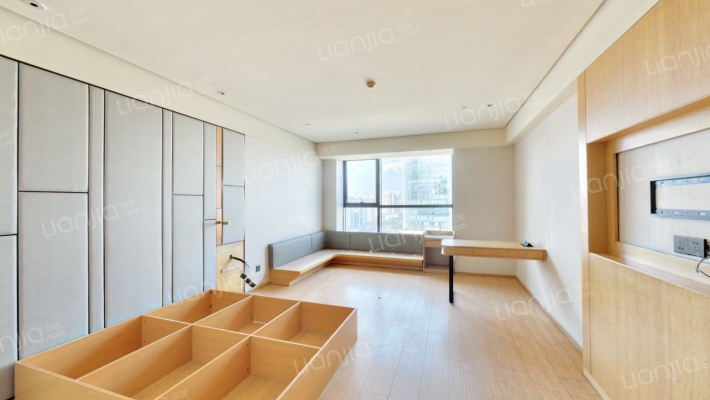 东方天玺大厦二手房实景图