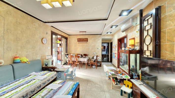 联盟新城四期二手房实景图