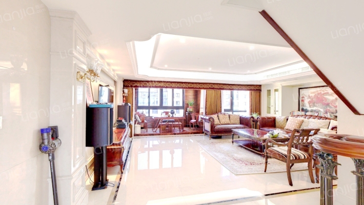 宏源国际花园二手房实景图