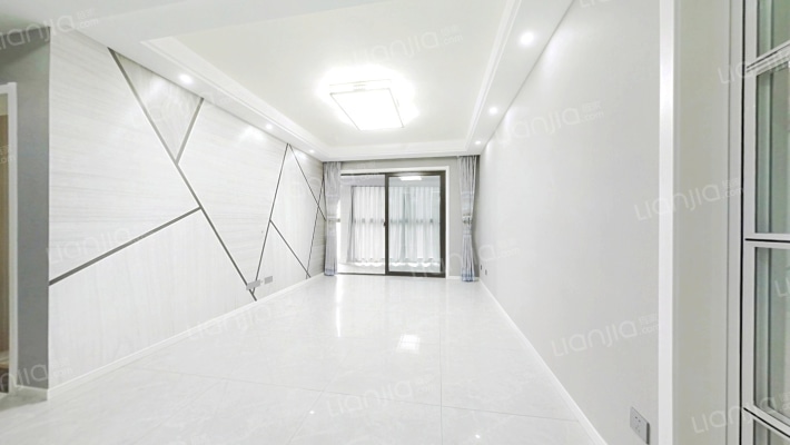 金鹰国际二手房实景图